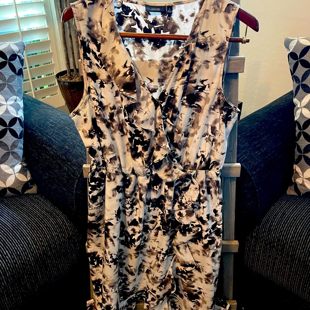 Cute black and white ruffle dress - knee length